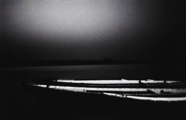 Waiting to Carry the Dead (The Ganges, India)
