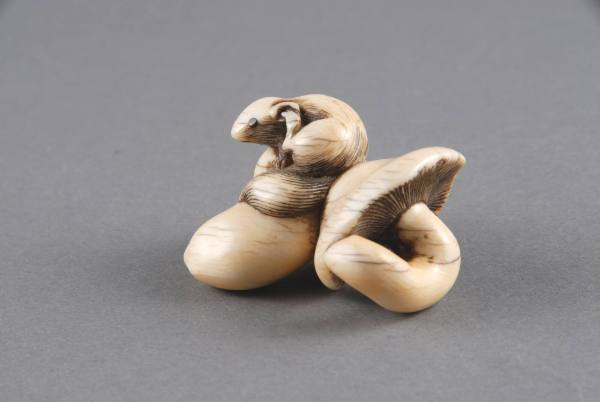 Rodent on Mushroom Netsuke